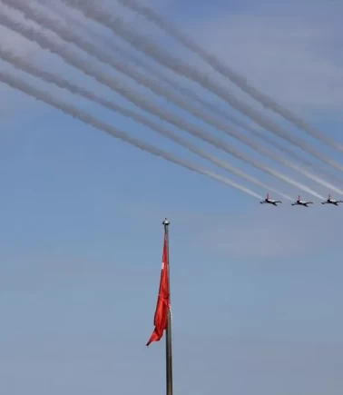 Samsun semalarında nefes kesen gösteri