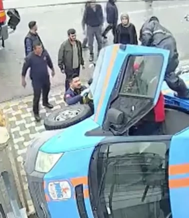 Karaman'daki akılalmaz kaza anı kameralarda