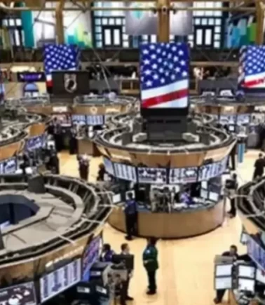 Wall Street'te enflasyon depremi