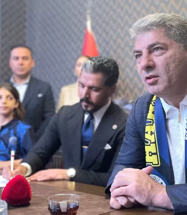 Fenerbahçe Başkan Adayı Hakan Safi'den değişim mesajı