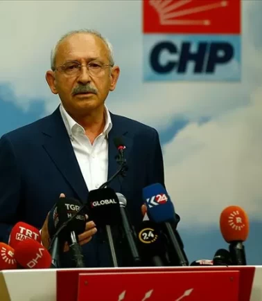 Kılıçdaroğlu, sosyal medyadaki ünvanını güncelledi
