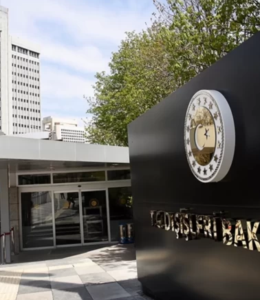 İsrail'in alıkoyduğu 422 aktivist Türkiye yolunda!