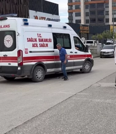 Temizlik için cama çıkmıştı!