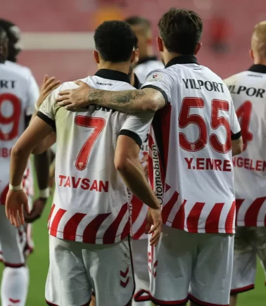 Samsunspor'dan farklı kapanış