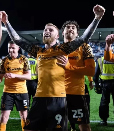 Hull City, 9 yıl aradan sonra Premier Lig'e yükseldi!