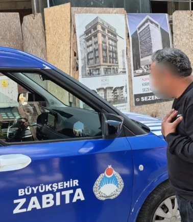 Eskişehir'de zabıta baskını gerginliği! Seyyar satıcı isyan etti