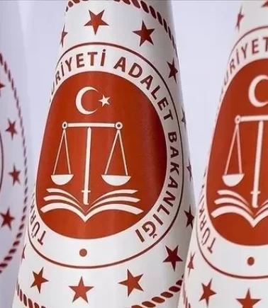 Kocaeli'de adliye koridorlarında çekilen görüntülere soruşturma