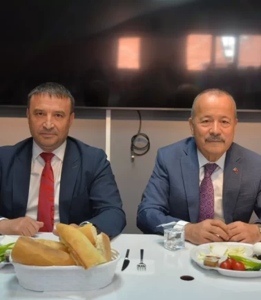 MHP'li Mehmet Taytak İl Başkanı Ahmet Kahveci ile bir araya geldi