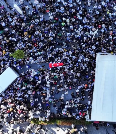Kadir İnanır son yolculuğuna uğurlandı