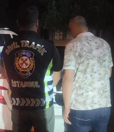 Beylikdüzü'nde trafik magandasına 180 bin lira ceza! Ehliyetine el konuldu
