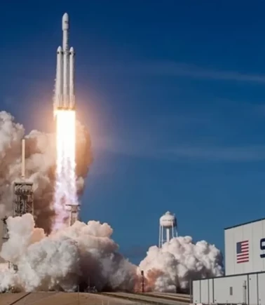 SpaceX'ten tarihi yükseliş