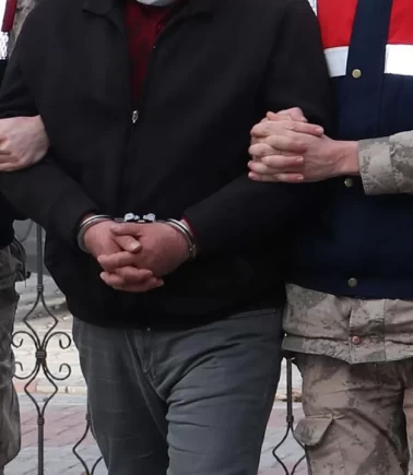 Uyuşturucu tacirlerinin sistemi çöktü! Jandarmadan 4 ilçeye operasyon