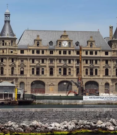 Haydarpaşa Garı eski ihtişamına kavuşuyor!