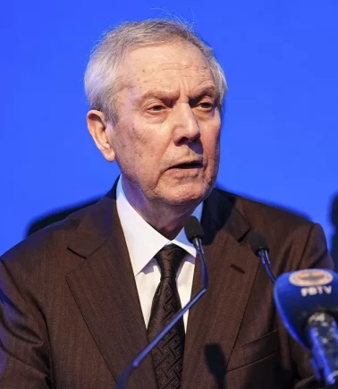 Aziz Yıldırım'dan kongrede tarihi çıkış