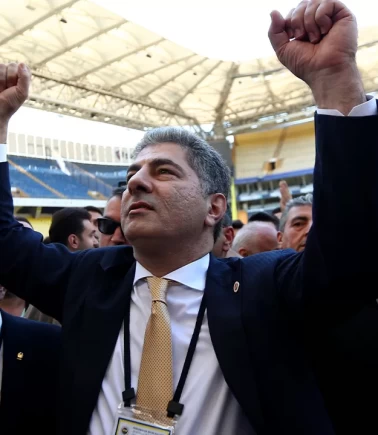 Hakan Safi: "Her şeyim Fenerbahçe'me feda olsun!"