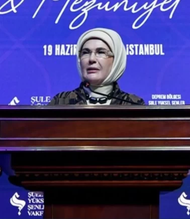 Emine Erdoğan’dan deprem bölgesindeki kadınlara destek