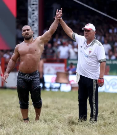 Kırkpınar'da altın kemer finali belli oldu