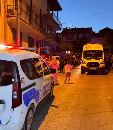 Bir avuç dut için canından oldu