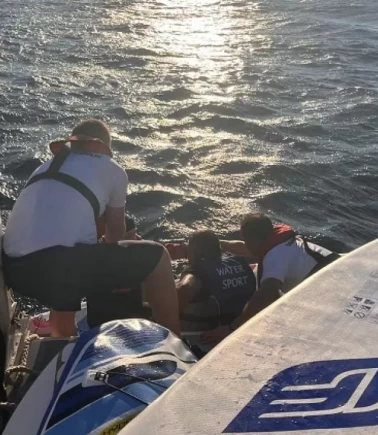 Antalya'da kürek sörfü kabusa döndü!