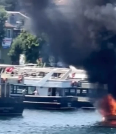 Balat'ta alev topuna dönen teknede can pazarı!