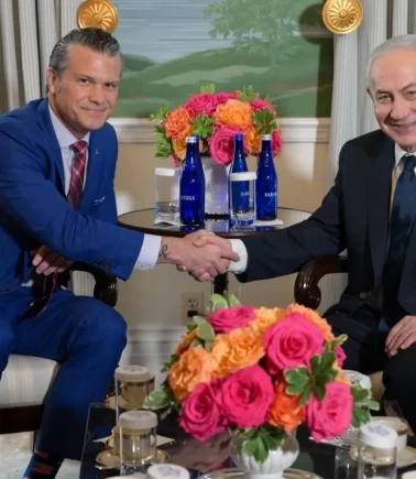 Netanyahu ve Hegseth bir araya geldi