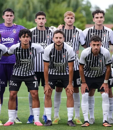 Beşiktaş-Midtjylland maçının ilk 11'leri belli oldu