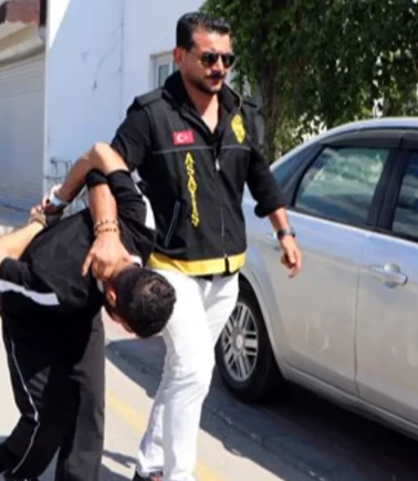 Tartıştığı kadını ve 2 görgü tanığını öldürdü