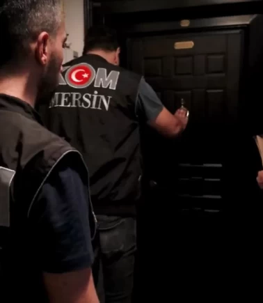 Mersin'de FETÖ operasyonu!