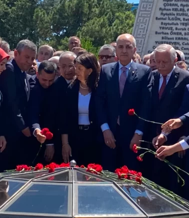Kurtulmuş'tan 15 Temmuz mesajı: 'Bütün düşmanlara karşı yekvücut olacağız'