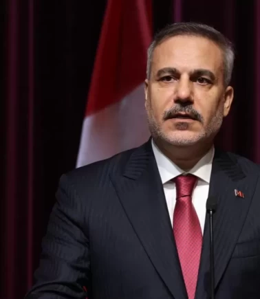 Bakan Fidan, İngiliz mevkidaşı ile görüştü!