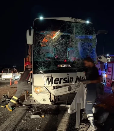 Şanlıurfa'da 2 yolcu otobüsü çarpıştı