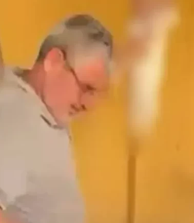 Tavşanın derisini yüzen şahıs yakalandı