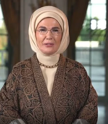 Emine Erdoğan'dan Dünya Emzirme Haftası mesajı
