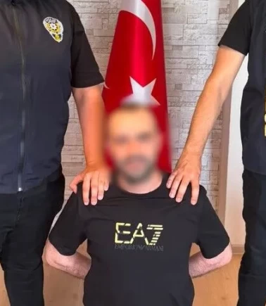 Kırmızı bültenle aranan suç örgütü elebaşları Türkiye’ye böyle getirildi!
