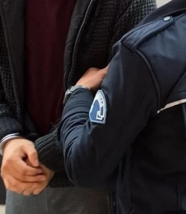 İhraç edilen kıdemli albay yakalandı