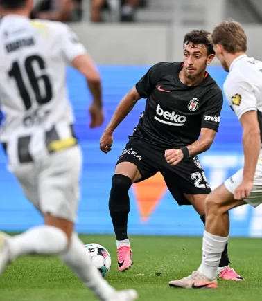 Beşiktaş, Hradec Kralove karşısında