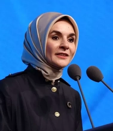Bakan Göktaş'tan anne ve babalara önemli çağrı!