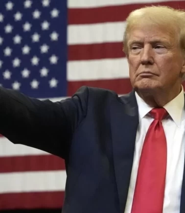 Trump, USS Abraham Lincoln’ün değiştirileceğini duyurdu
