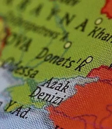 Hava saldırısı sonrası kimyasal madde sızdı
