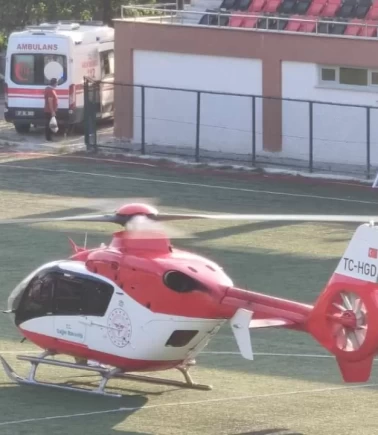 Vücudu yanan 1 yaşındaki bebek için zamanla yarış!