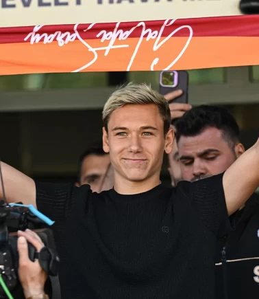 Galatasaray, Batrakov transferini resmen açıkladı!