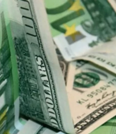 Dolar ve avronun açılış fiyatı belli oldu