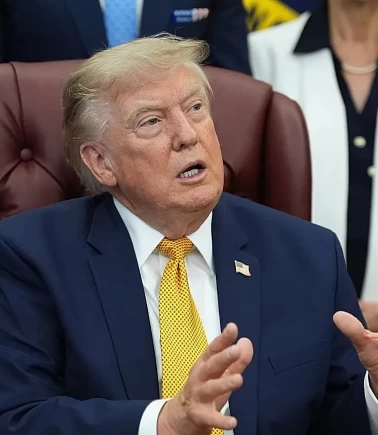 Trump'tan cinsiyet değiştirme ameliyatları kararı!