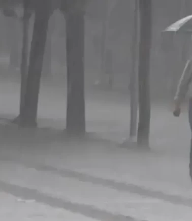 Uşak için kuvvetli sağanak uyarısı!