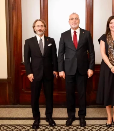 İtalya temasları kapsamında Büyükelçiler Elif Ülgen ve Fahrettin Altun ile kritik görüşmeler gerçekleştirildi!
