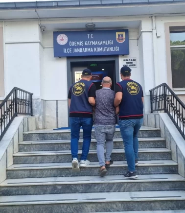 Ödemiş’te 4 yıl 8 aydır aranan hükümlü yakalandı