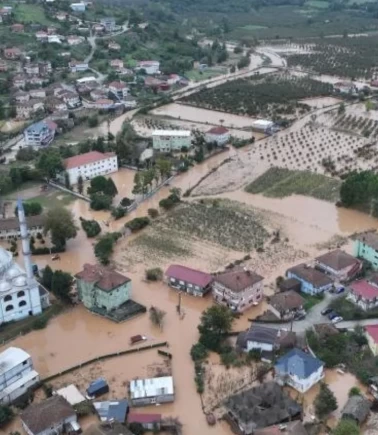 Sakarya'da sağanak felaketi eğitime engel oldu
