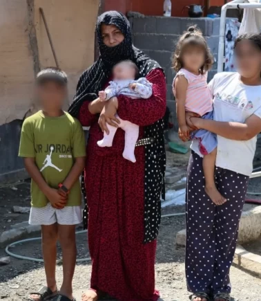 1,2 milyon liralık borçla hayvan pazarı ahırındaki çadıra mahkum oldu!