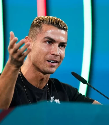 Ronaldo emeklilik için net tarih verdi