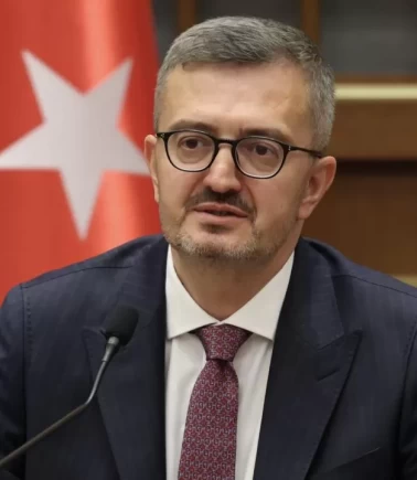 Burhanettin Duran’dan 12 Dev Adam’a tebrik mesajı
